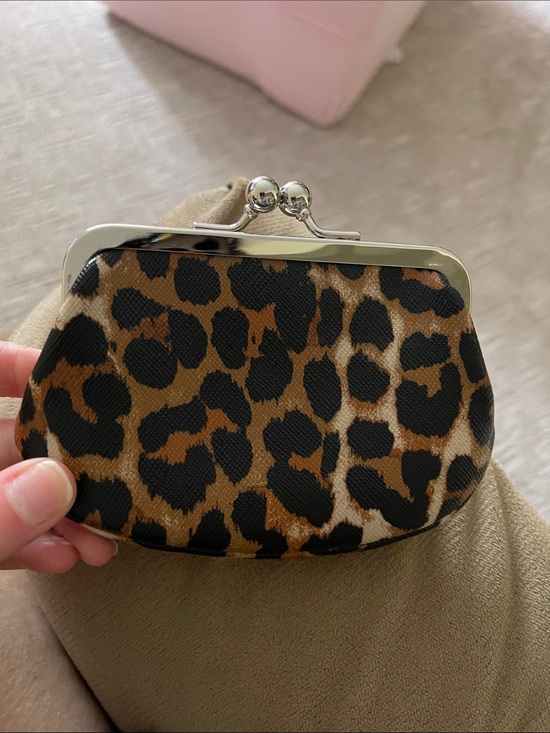 Coach Kisslock Leopard Coin Case